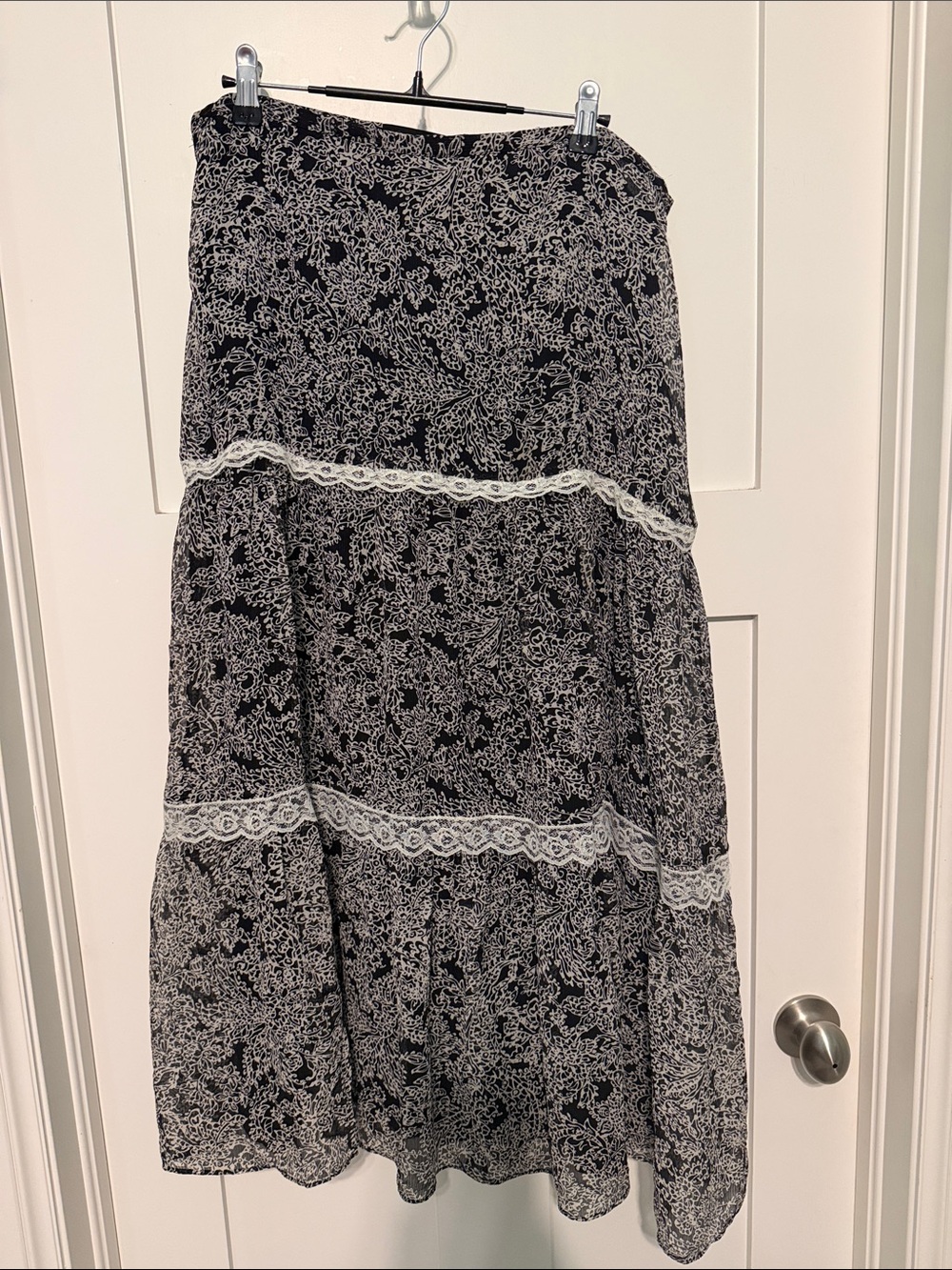 Talbots Vintage 90s 100% Silk Black and White Floral Maxi Skirt with Lace Trim